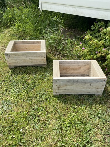 Wooden garden planter - 2,
